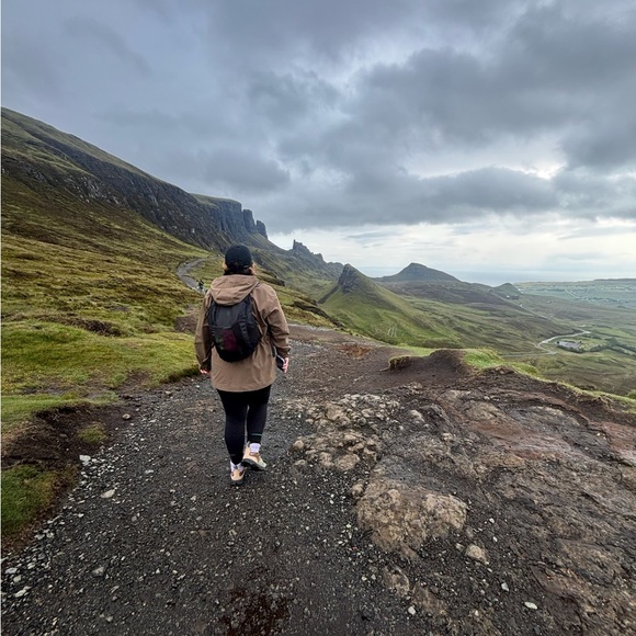 Meet your Posher, Sara - Picture 4 of 4